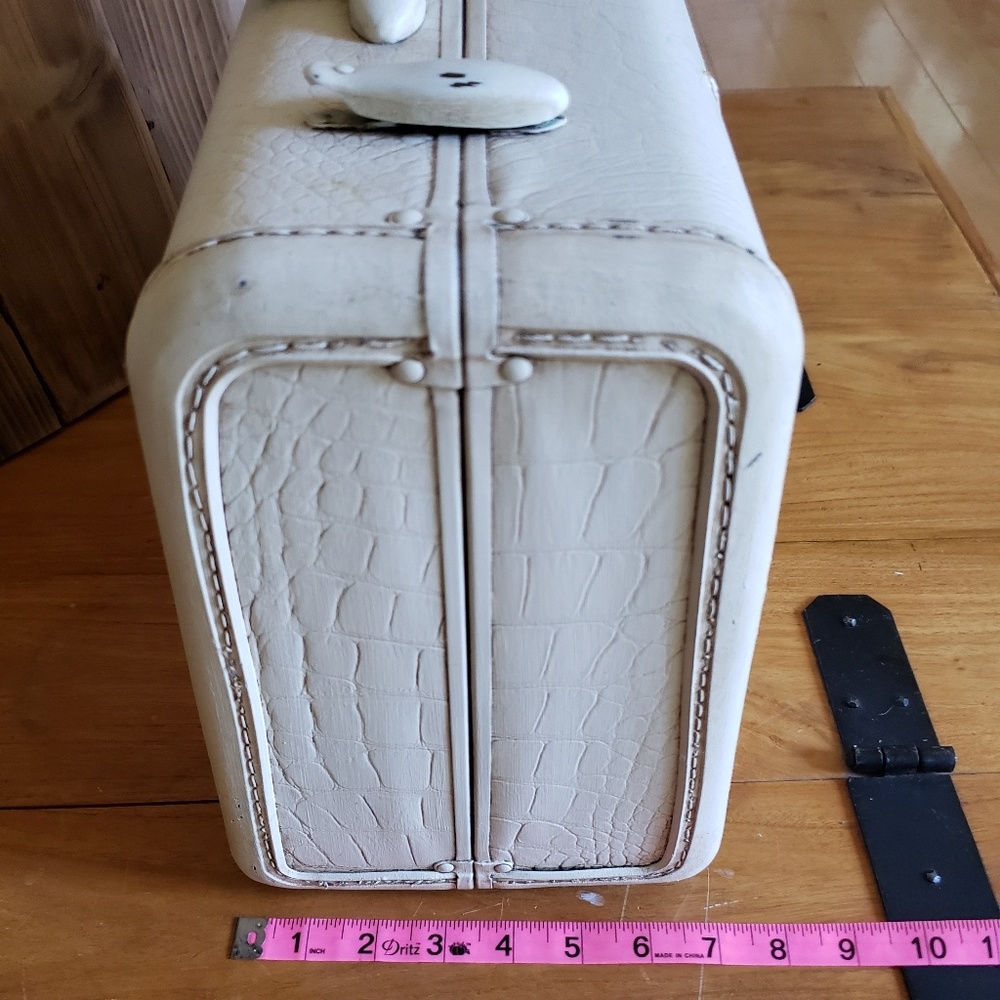 Vintage Samsonite Train Case - Picture 3 of 8